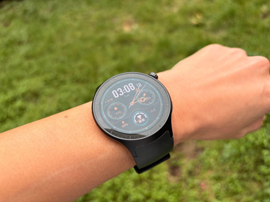 Motorola Moto Watch Review: Polar-Powered