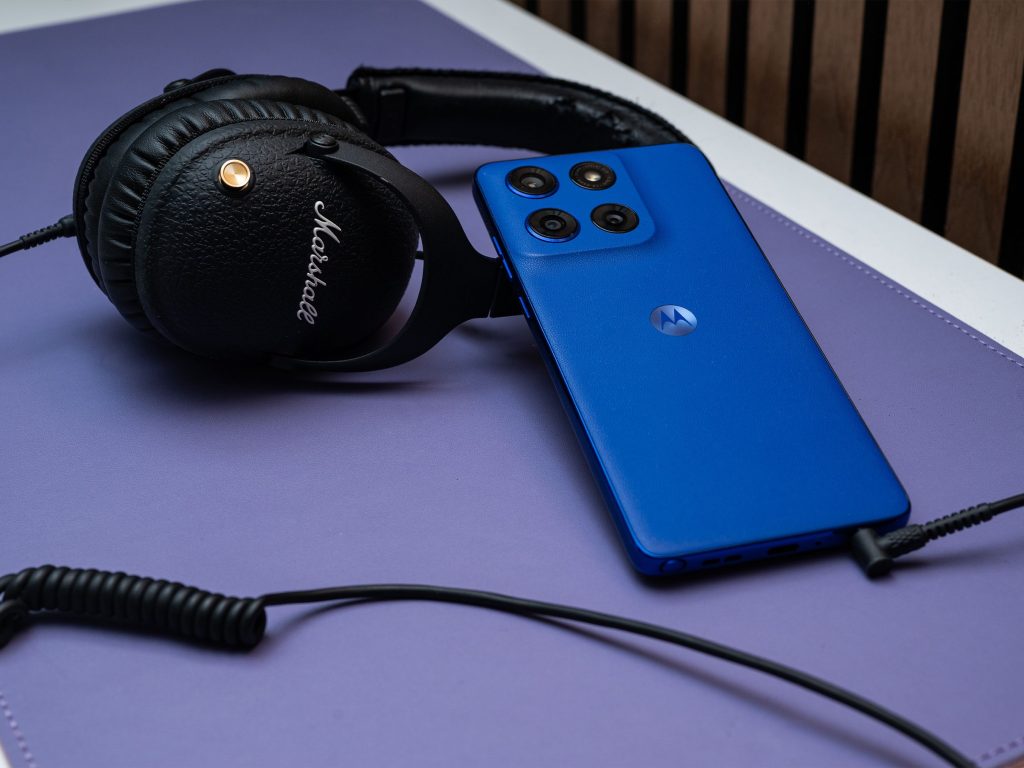 6 Best Phones With Headphone Jacks (2026), Tested and Reviewed