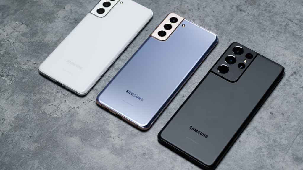 Samsung Has Killed Software Support for Most of the Galaxy S21 Series