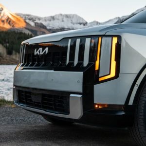 Upmarket looks, mass-market price: The 2027 Kia Telluride, driven