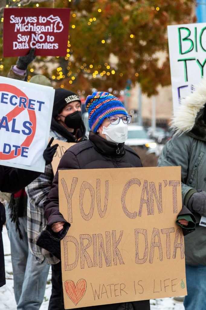 Big Tech Signs White House Data Center Pledge With Good Optics and Little Substance