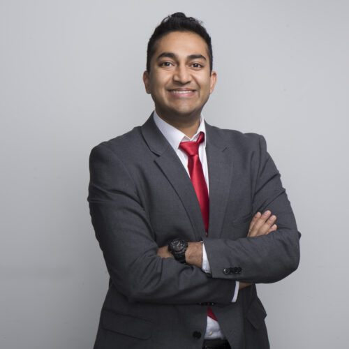 Trump's divisive FDA vaccine regulator self-destructs, will exit agency (again)