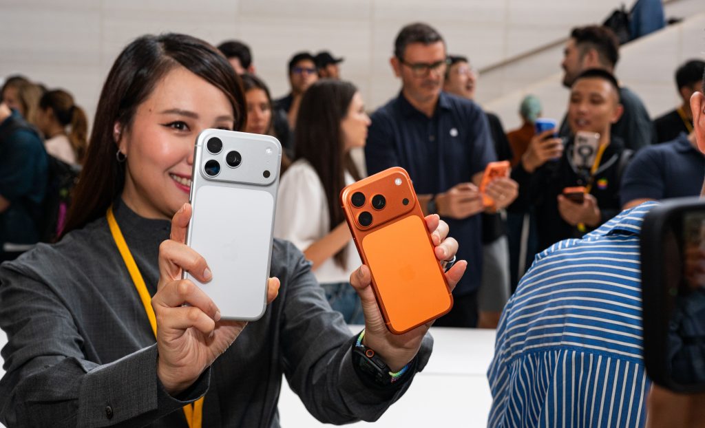 Which iPhone 17 Model Should You Buy?