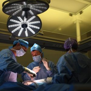 Florida surgeon charged with killing man after removing liver instead of spleen