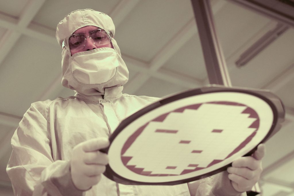 The Ridiculously Nerdy Intel Bet That Could Rake in Billions