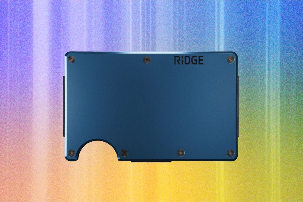 I Tested the Instagram-Famous Ridge Wallet and I’m a Convert
