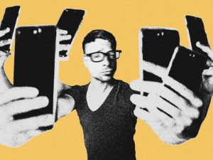 The Screen Time Maximalists Who Spend an Ungodly Amount of Time on Their Phones