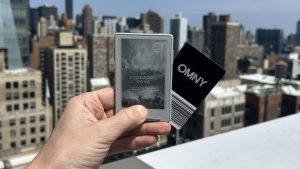 I'm Reading a 900-Page Novel on an E-Reader the Size of My Library Card, and It's Going Great