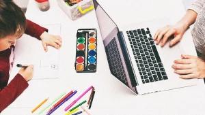 Workplaces are pushing out working mothers—and paying the cost