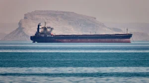 U.S. tests the Iran war’s fragile ceasefire by attempting to open the Strait of Hormuz
