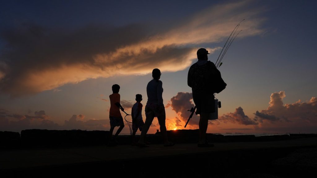 70% of full-time working parents juggle work and child duties simultaneously, and moms feel it most