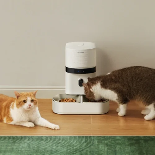 Petlibro accused of “gaslighting” users over smart pet feeder outage