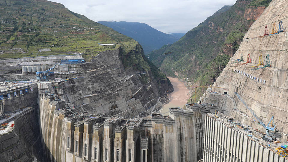 China’s Super-Dam Is Becoming an Upstream Water Bomb
