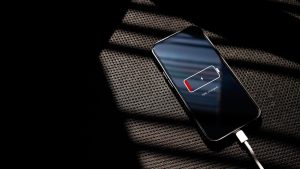 4 quick software tweaks to extend your phone’s battery life by 30%