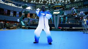 Hundreds of robots are roaming this Chinese theme park. It’s only the beginning of our humanoid future