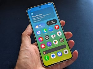 Samsung Galaxy S26 FE Review: Same as Before, but for More Money