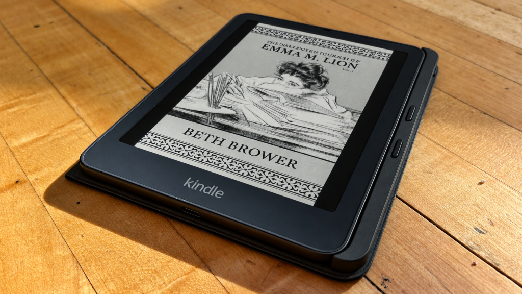 This Pricey New Accessory Gives Your Kindle a Feature That Used to Be Standard